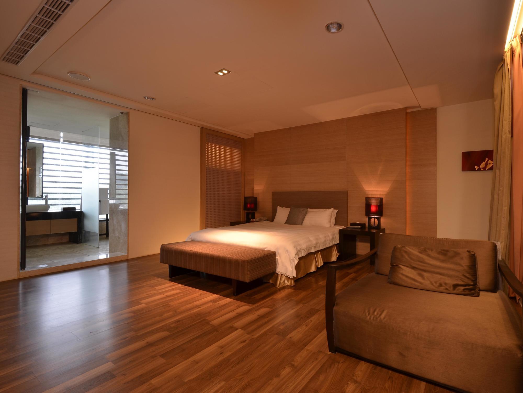 The Sun Hot Spring & Resort Đài Trung Ngoại thất bức ảnh